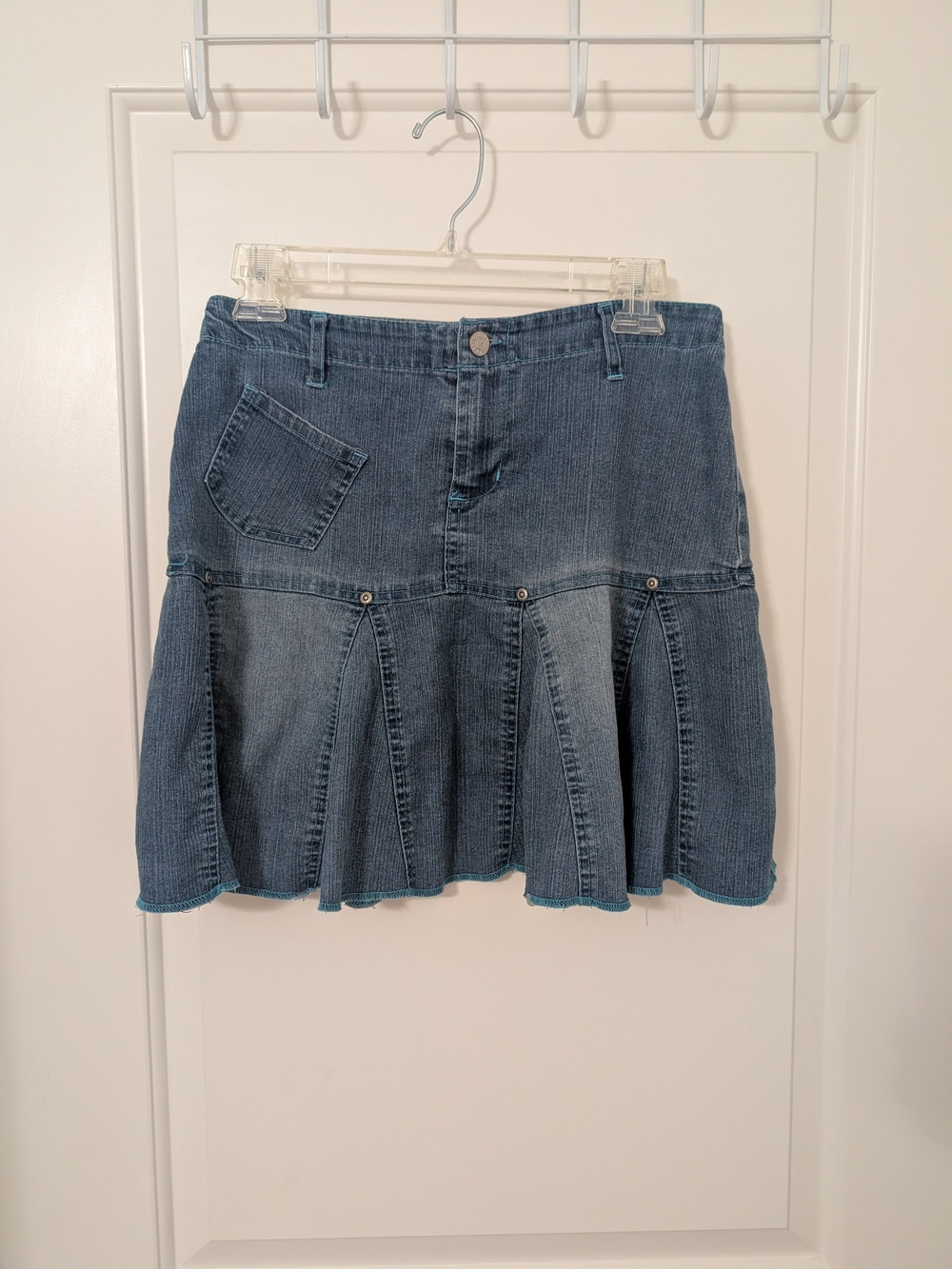 Just A Girl Y2K Denim Pleated Mini Skirt Blue Jean Size 4 6